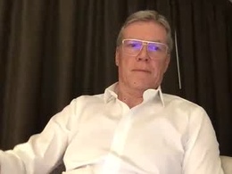 Most Recent Photo of 1bicuriousbull