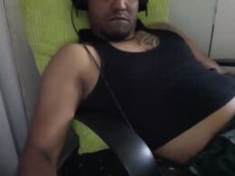 Most Recent Photo of 9inchhammer