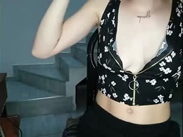 Most Recent Photo of _genesid_dixton