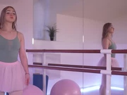 Most Recent Photo of _meowwluffy_