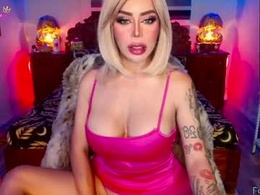 Most Recent Photo of _queengoddess_