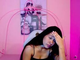 Most Recent Photo of _valeria_martinez_