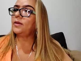 Most Recent Photo of _valerie_rose