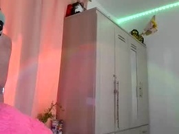 Most Recent Photo of abby_moss_2