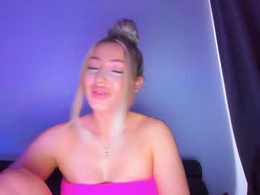 Most Recent Photo of abella_soleill