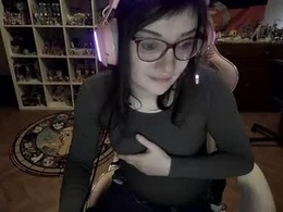Most Recent Photo of absintiliak