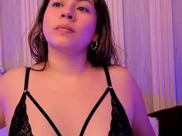 Most Recent Photo of adara_sweett