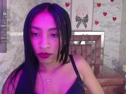 Most Recent Photo of adarasuri_v
