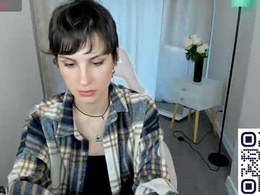 Most Recent Photo of adeline_perle