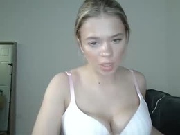 Most Recent Photo of adeljugggss