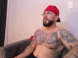 Most Recent Photo of ades_lowe