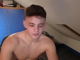 Most Recent Photo of adr_twink