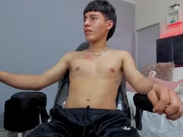 Most Recent Photo of adrian21__