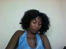 Most Recent Photo of aicha_00