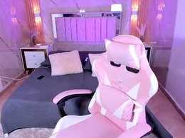 Most Recent Photo of ailee_naughty18