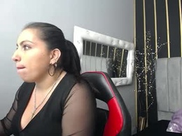 Most Recent Photo of ailyn_gomez