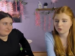 Most Recent Photo of aiva_velvet