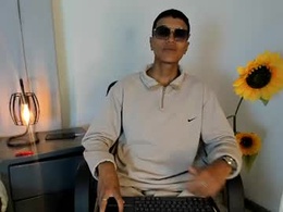 Most Recent Photo of alan_colthon