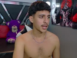 Most Recent Photo of alan_del_reyx