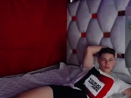 Most Recent Photo of alan_hadid1