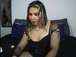Most Recent Photo of alani_trangirl