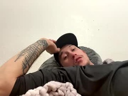 Most Recent Photo of alecurclit