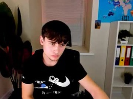 Most Recent Photo of alejandro_ellias