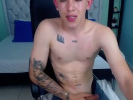Most Recent Photo of alejo_skinnysex