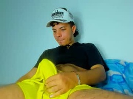 Most Recent Photo of alessandro__777