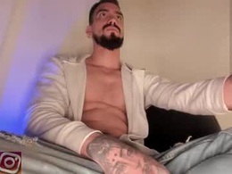 Most Recent Photo of alessandro_dibellucci