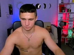 Most Recent Photo of alex_mid1