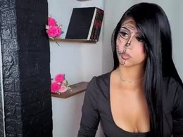 Most Recent Photo of alexaa_moon_