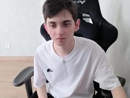 Most Recent Photo of alexander_18_xxl