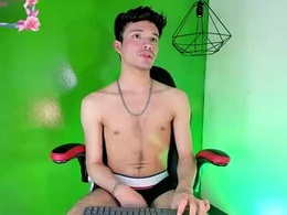 Most Recent Photo of alexgod__