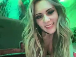 Most Recent Photo of alexisamorlovely