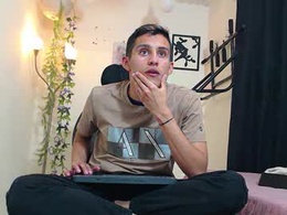 Most Recent Photo of alexvenus10