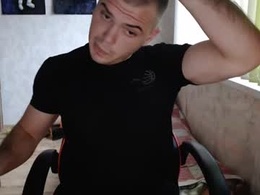 Most Recent Photo of alexxgorilla