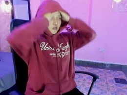 Most Recent Photo of ali_purple