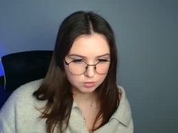 Most Recent Photo of alice_alic_e