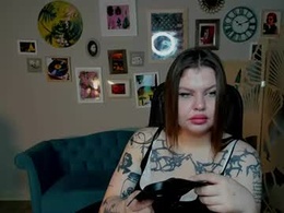 Most Recent Photo of alice_moorr