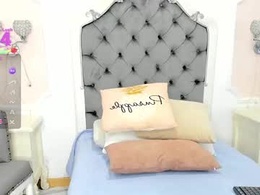 Most Recent Photo of alison_carde05