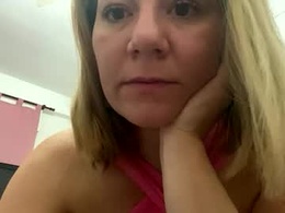 Most Recent Photo of allisonlove2