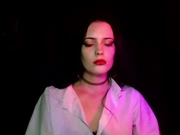 Most Recent Photo of alluring_silk