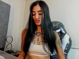 Most Recent Photo of ambaar_beell