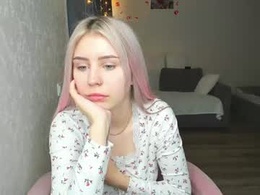 Most Recent Photo of amelia1ivory