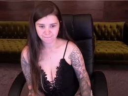 Most Recent Photo of amellymillyy