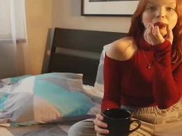 Most Recent Photo of amora_bloom