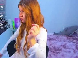 Most Recent Photo of amyhoneey