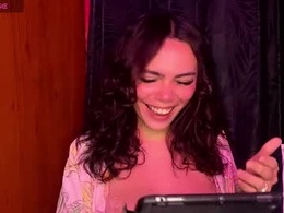 Most Recent Photo of andra_rosse