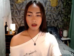 Most Recent Photo of andrea_hot_cummer